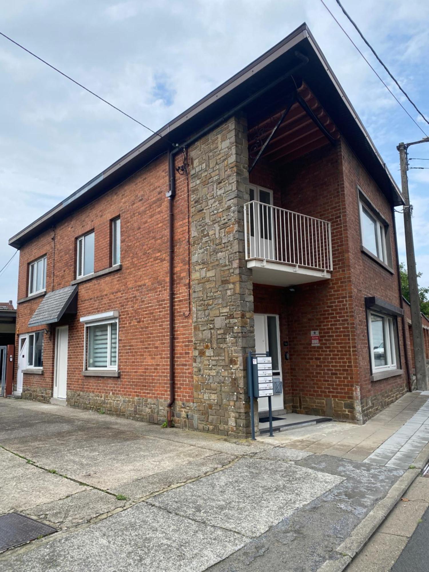 1-D011 Superbe Appartement Spacieux Tres Calme Charleroi Exterior photo