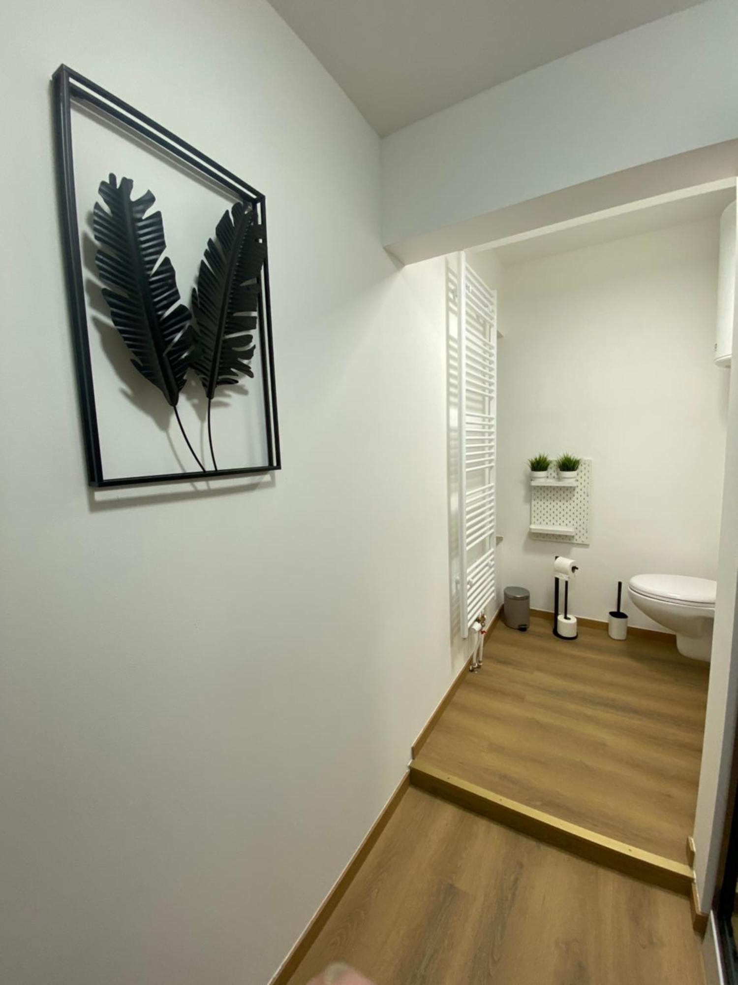 1-D011 Superbe Appartement Spacieux Tres Calme Charleroi Exterior photo